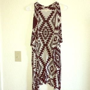 Women’s long sleeveless cardigan